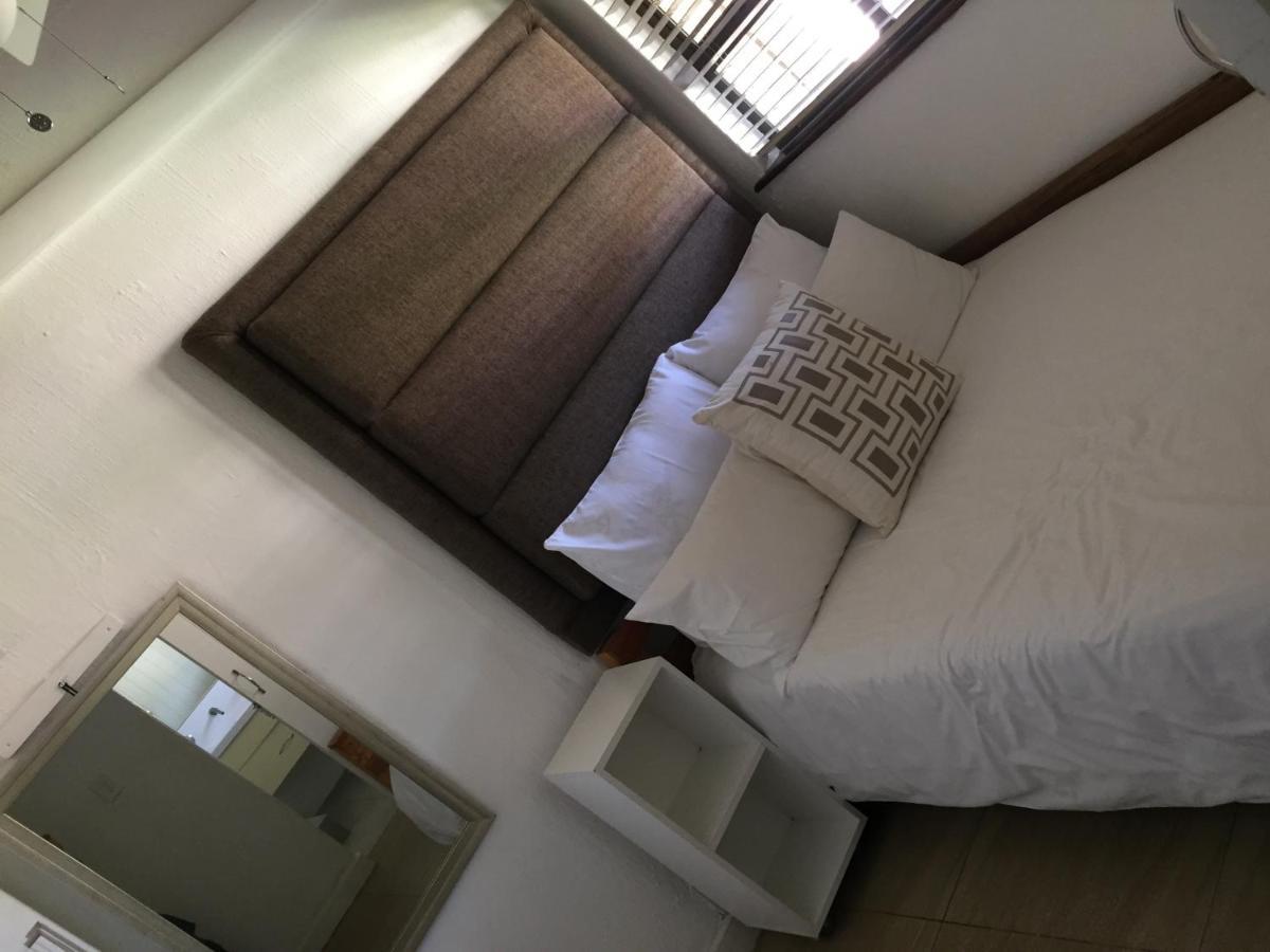 Cabanas Del Mar Amanzimtoti Eksteriør billede